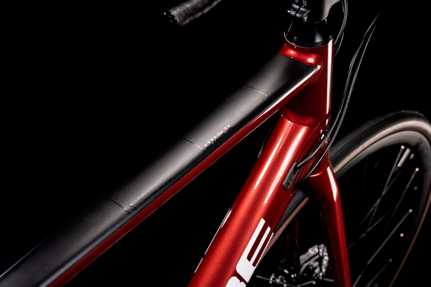Buy the new Cube Attain SL 2022 Red White Road Bike with free shipping Freeborn Bikes