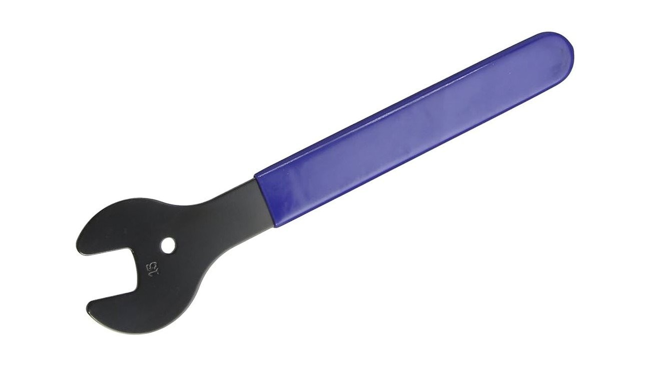 Pedal wrench shop