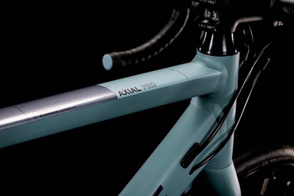 Buy the new Cube Axial WS Pro 2022 Mint Galactic Women s Road Bike with free shipping Freeborn Bikes