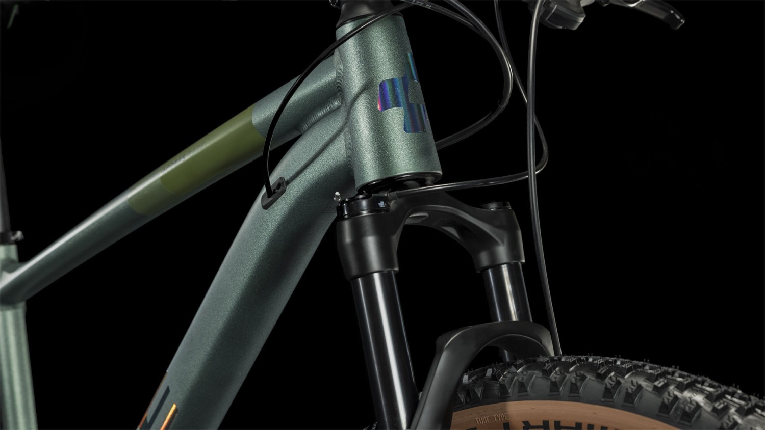 Buy the new Cube Access WS Race 2023 Green Olive Women s Mountain Bike with free shipping Freeborn Bikes