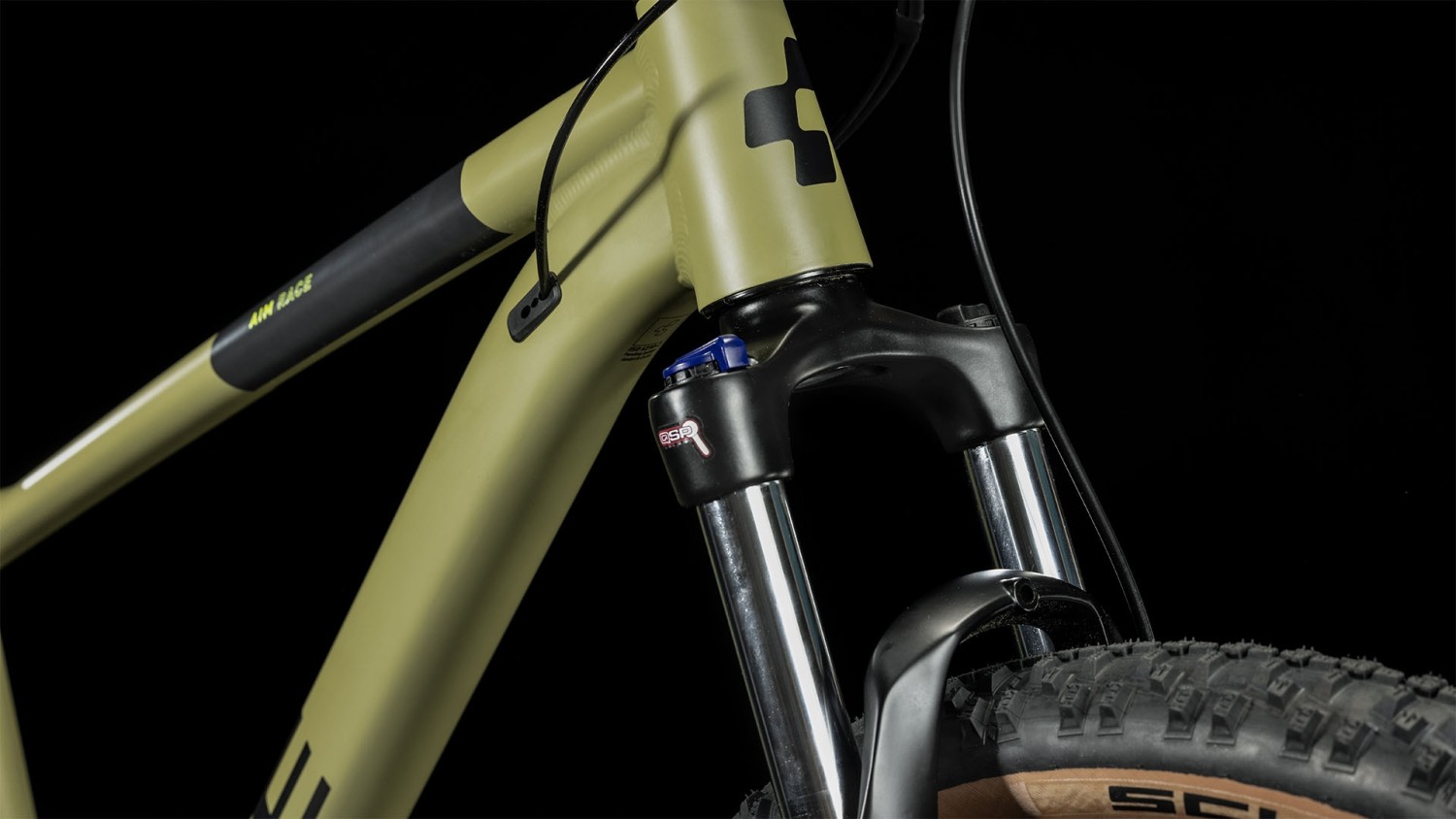 Cube aim cheap race black